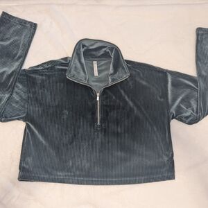 Fabletics Dark Green Ribbed Pullover